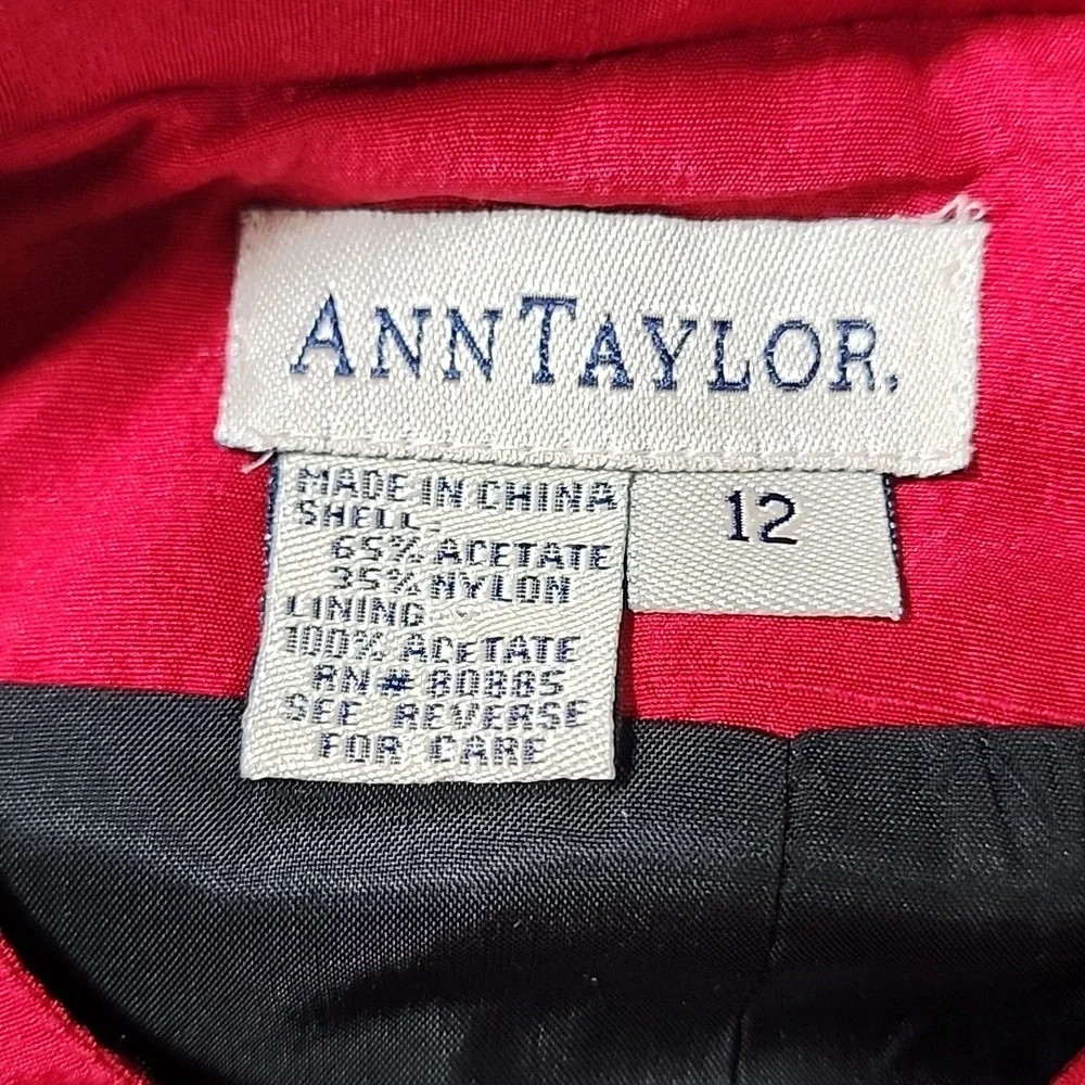Ann Taylor Back Red Velvet Asian Floral Vest - Picture 7 of 11